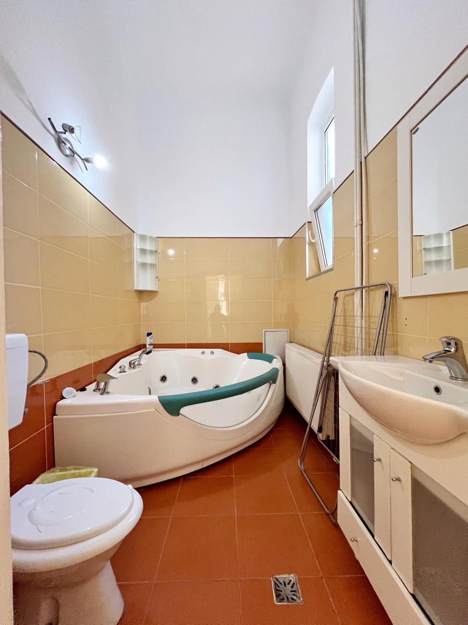 Neo Unu - Doua Dormitoare - Historical Building - Superb Apartment
