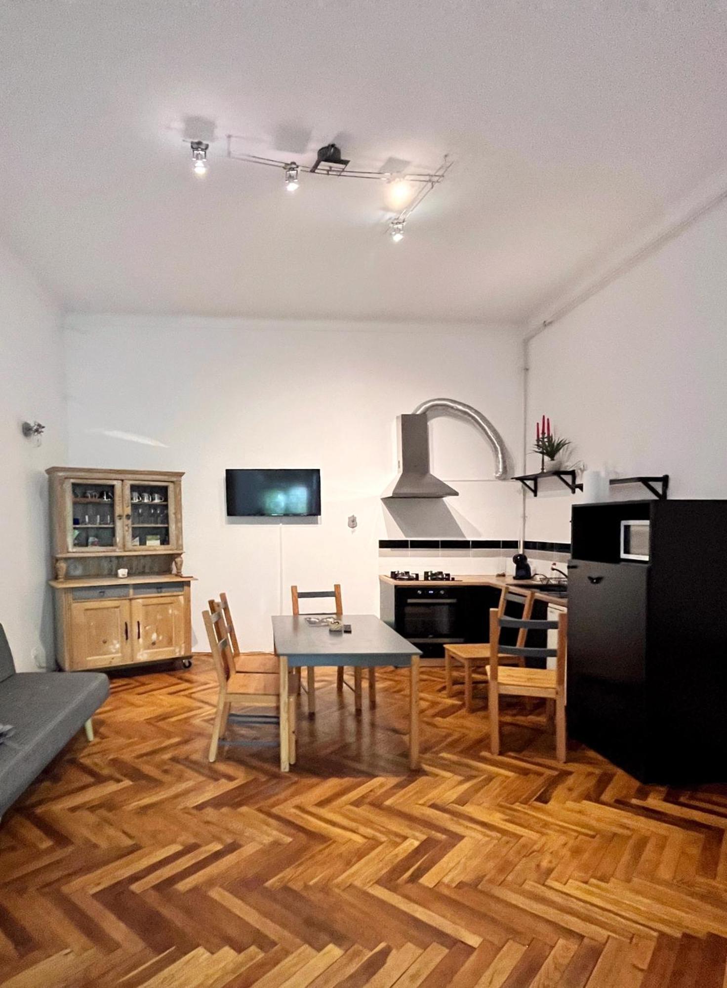 Apartment Neo Unu - Doua Dormitoare - Historical Building - Superb Timisoara